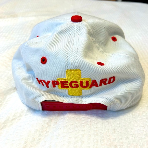 Boomtho! Men’s Snapback Cap (White, Red, Yellow) - Picture 4 of 4